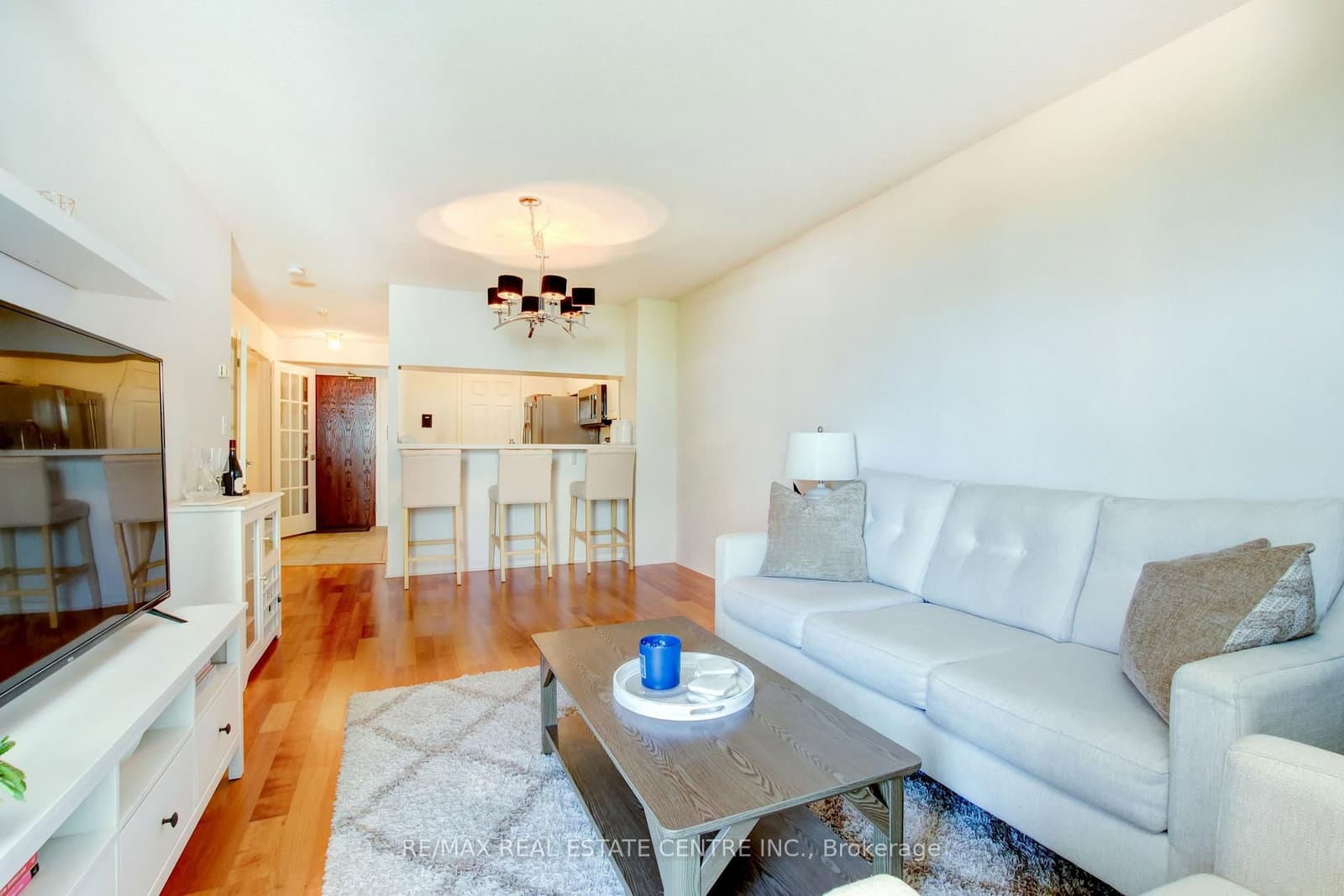 190 Manitoba Street, Unit 706 thumbnail 22