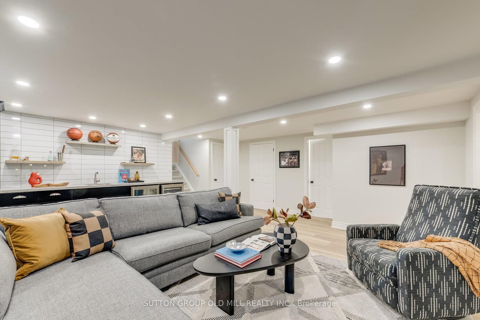 85 Bonnyview Drive thumbnail 28