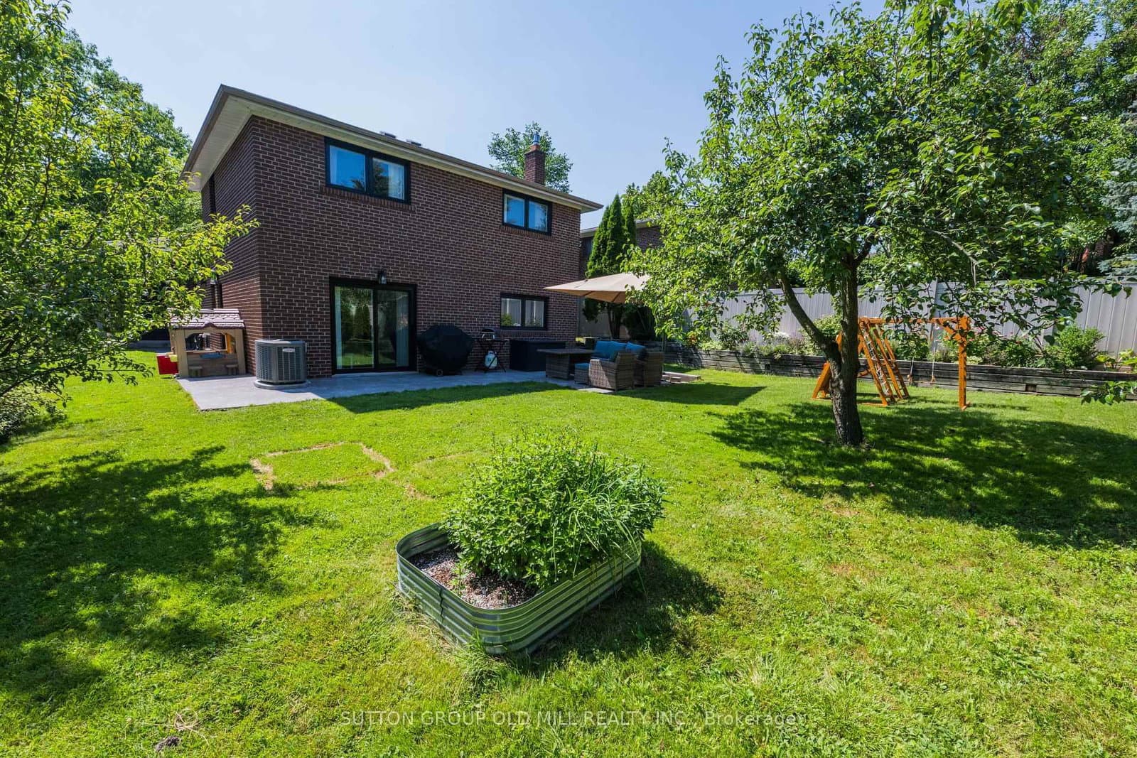85 Bonnyview Drive thumbnail 33