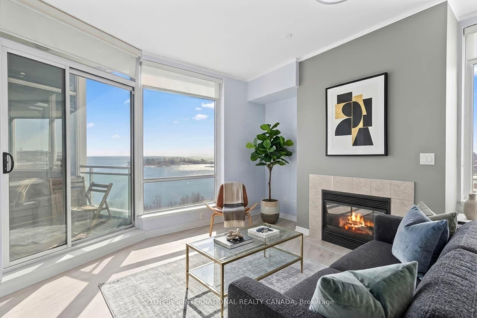 5 Marine Parade Drive, Unit 1013 - Image 1