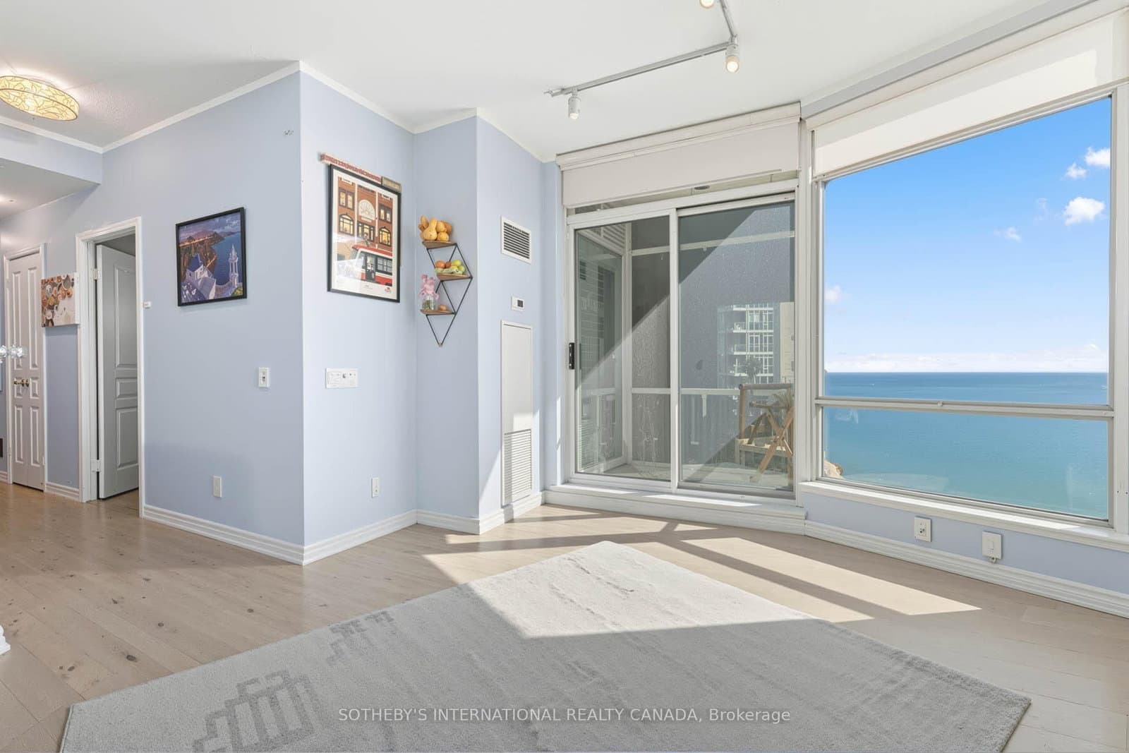 5 Marine Parade Drive, Unit 1013 thumbnail 13