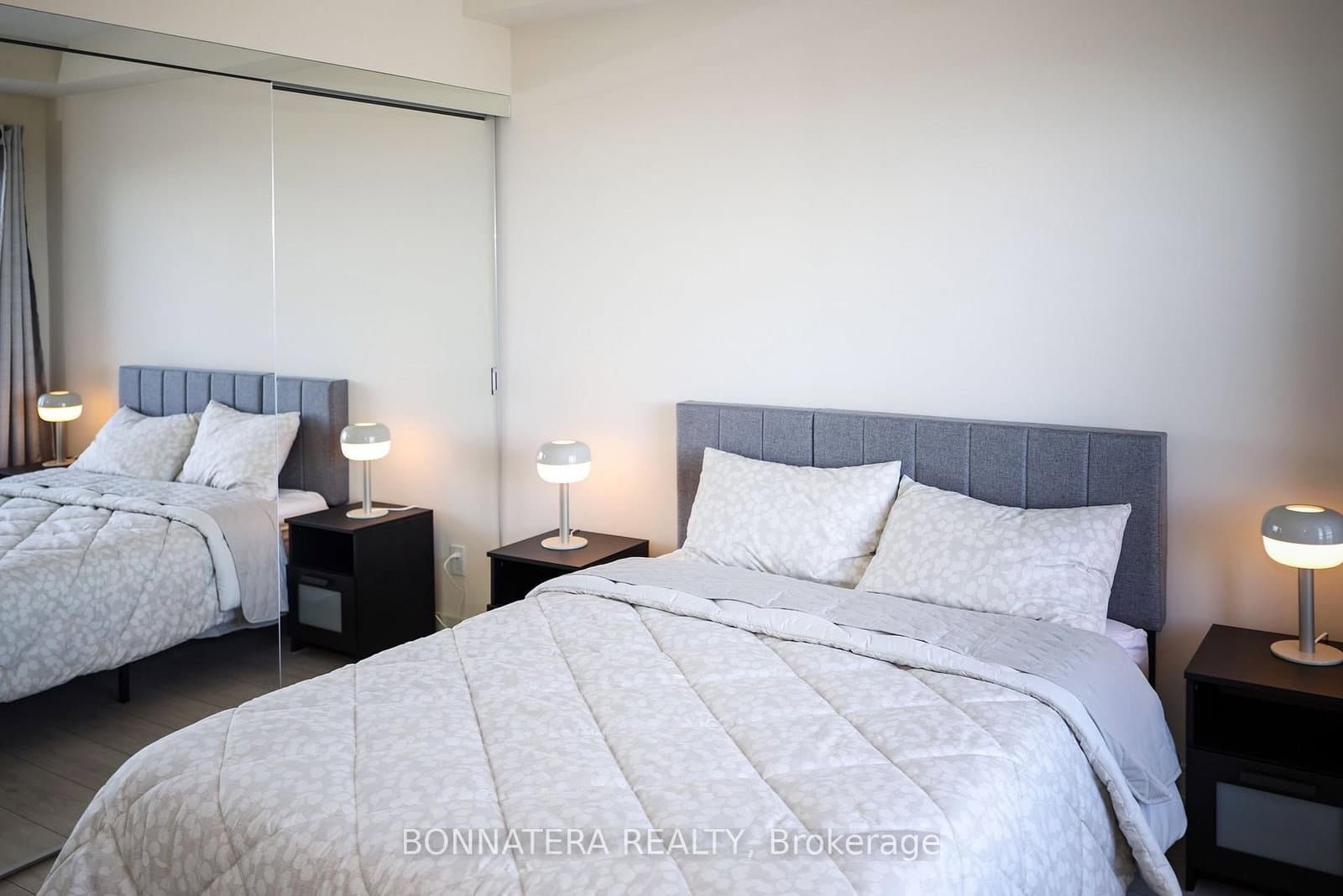 8020 Derry Road, Unit 1006 thumbnail 12