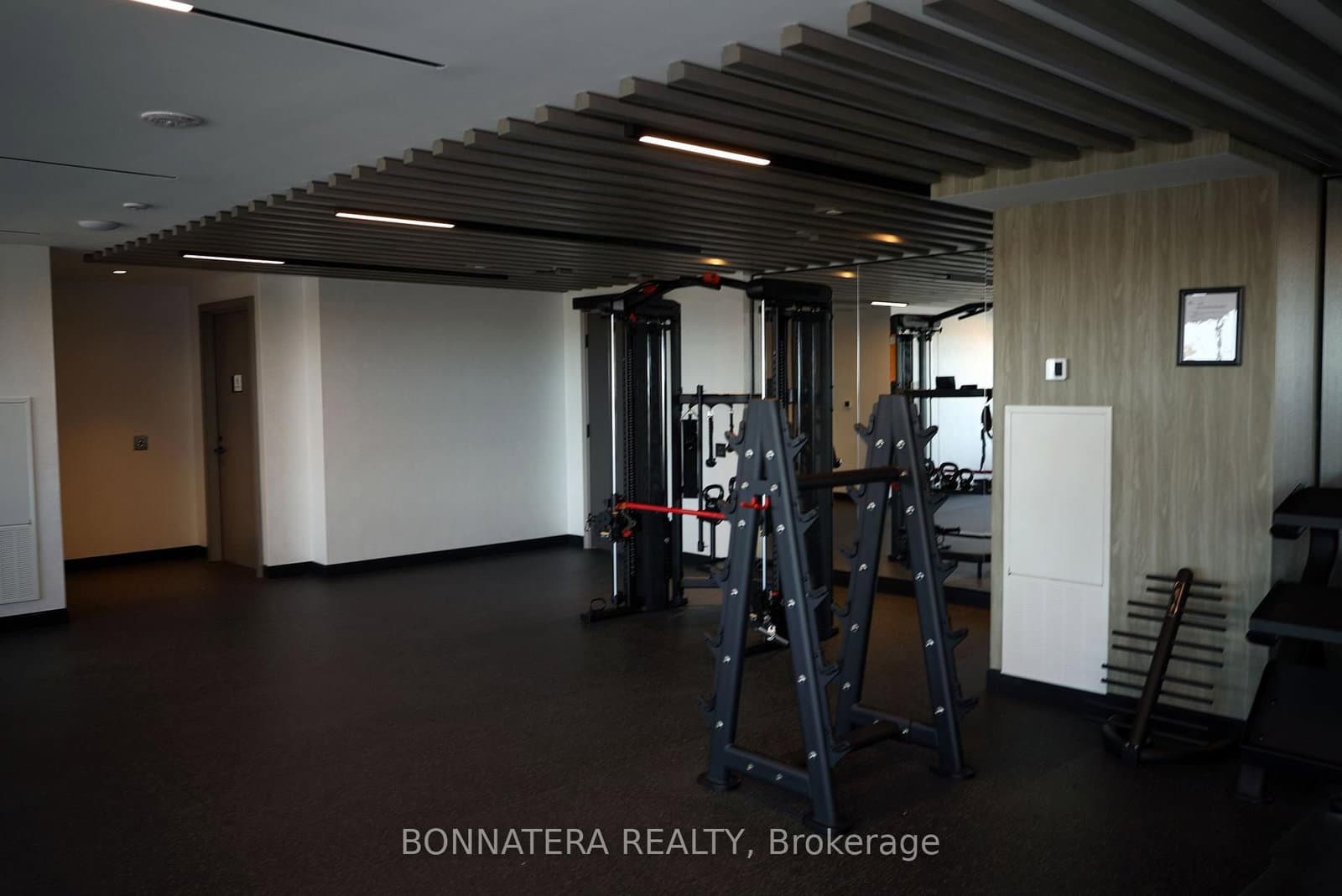 8020 Derry Road, Unit 1006 thumbnail 16