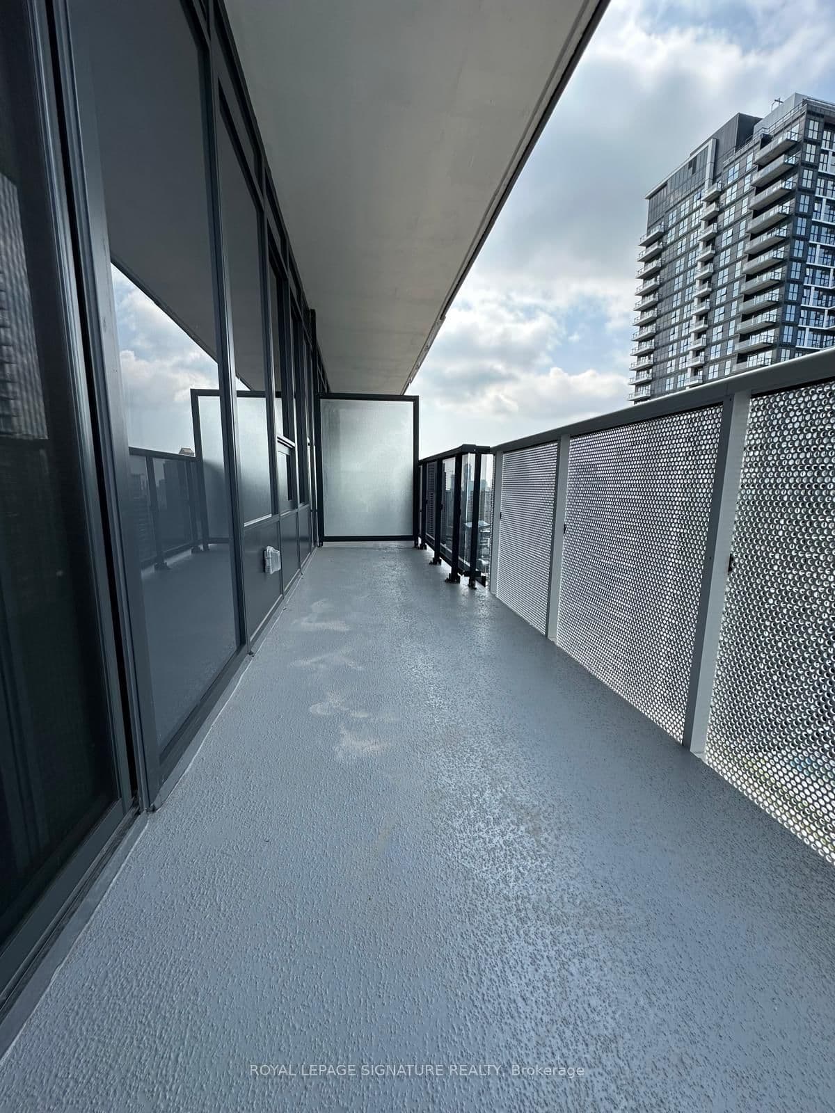 5105 Hurontario Street, Unit 2208 thumbnail 19