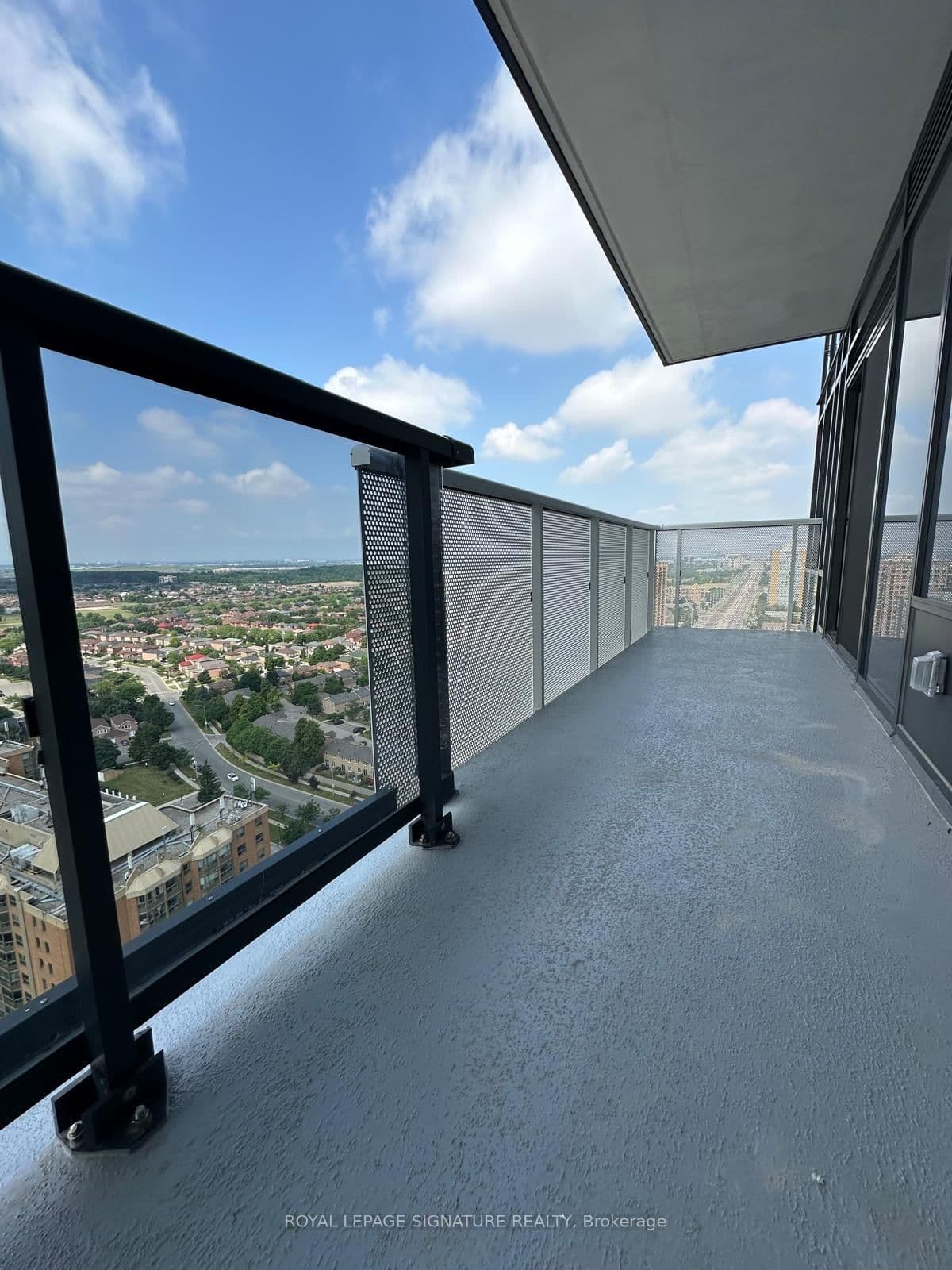 5105 Hurontario Street, Unit 2208 thumbnail 20