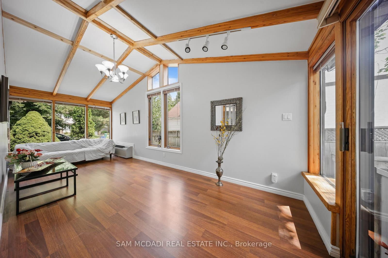 2640 Canberra Road thumbnail 21