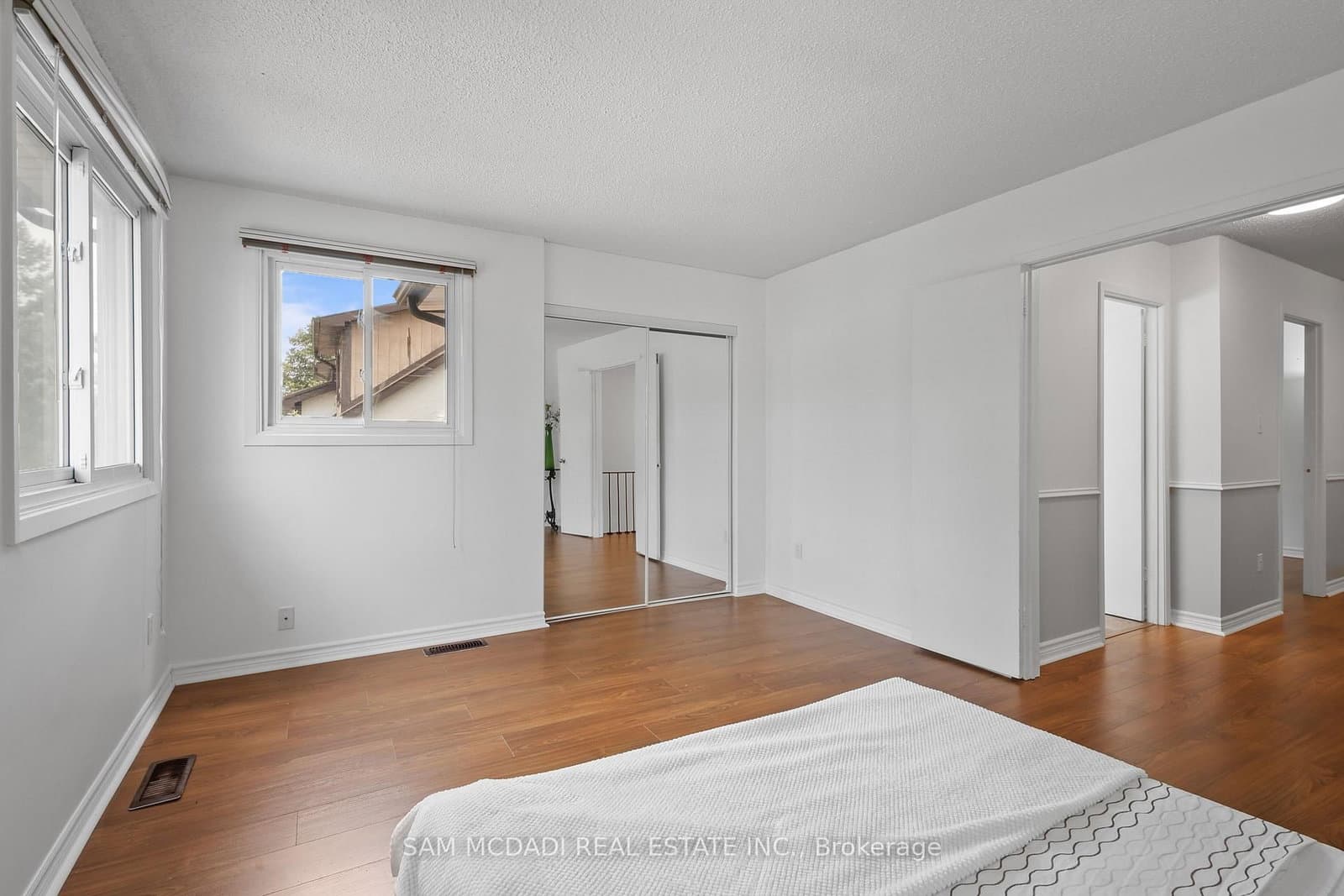 2640 Canberra Road thumbnail 29