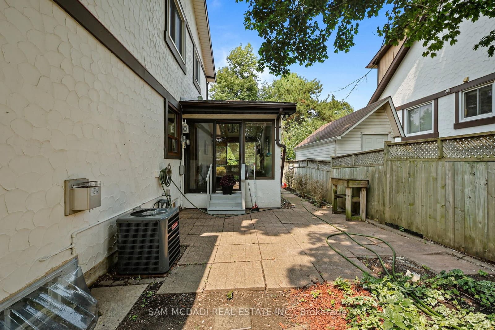 2640 Canberra Road thumbnail 44