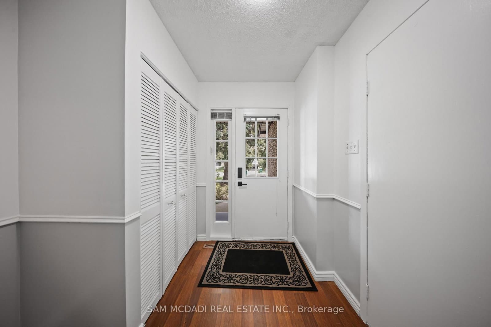 2640 Canberra Road thumbnail 5