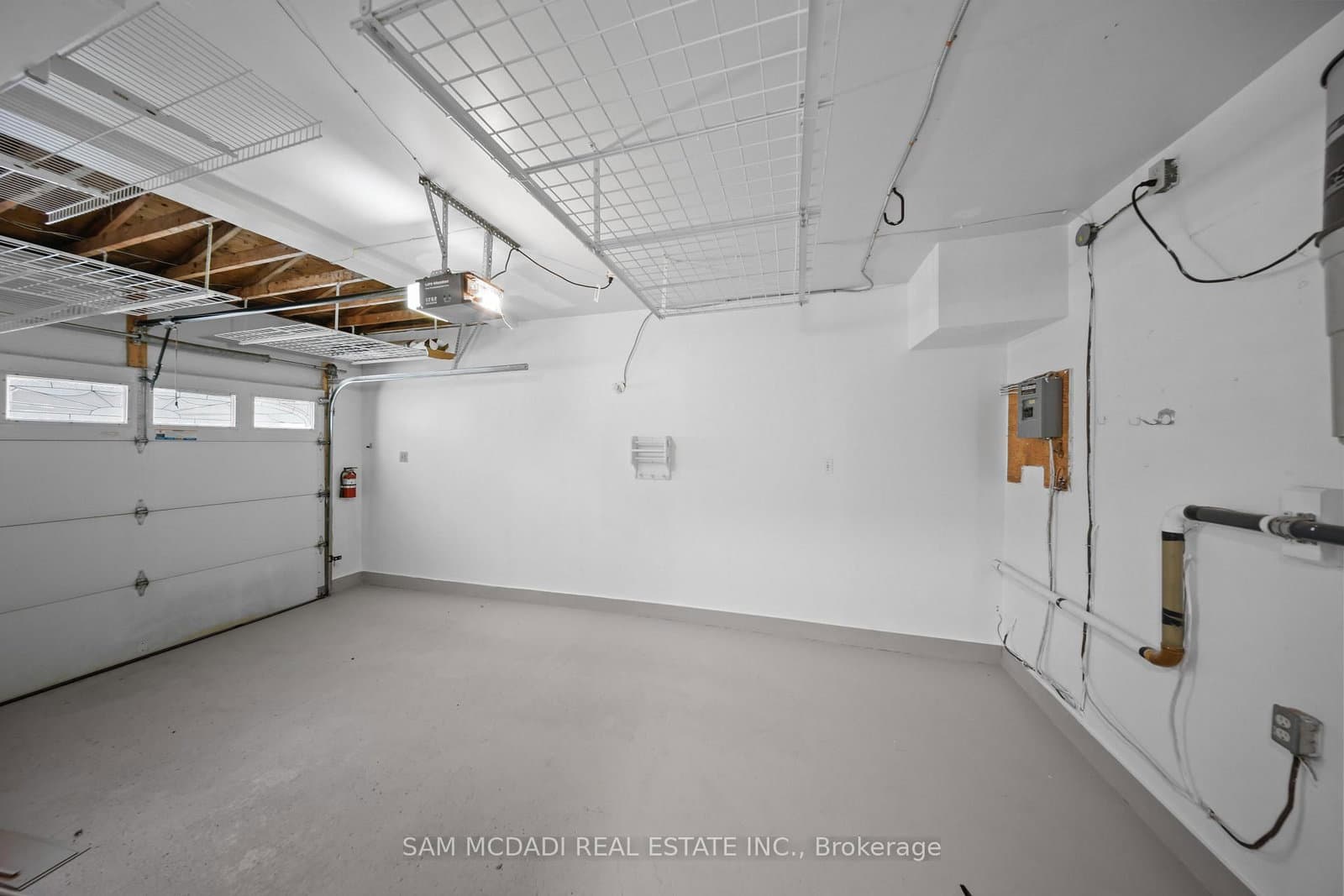 2640 Canberra Road thumbnail 7