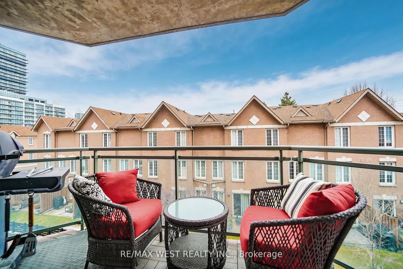 190 Manitoba Street, Unit 309 thumbnail 10