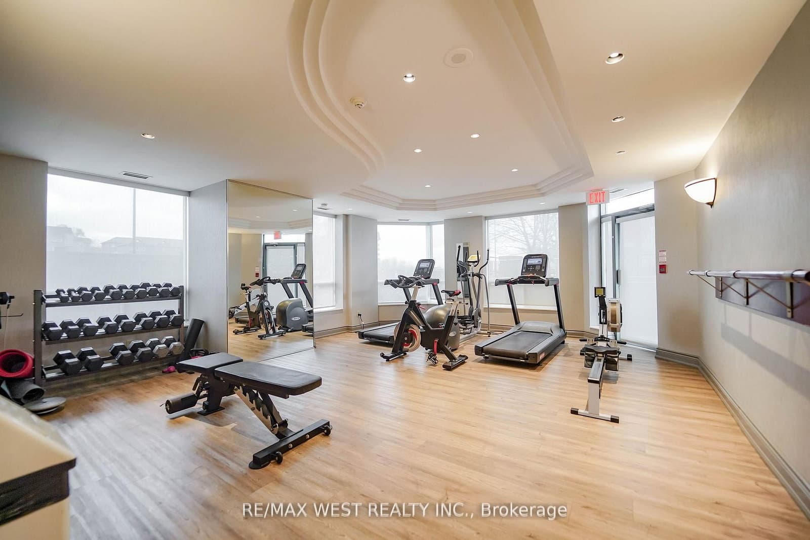 190 Manitoba Street, Unit 309 thumbnail 11