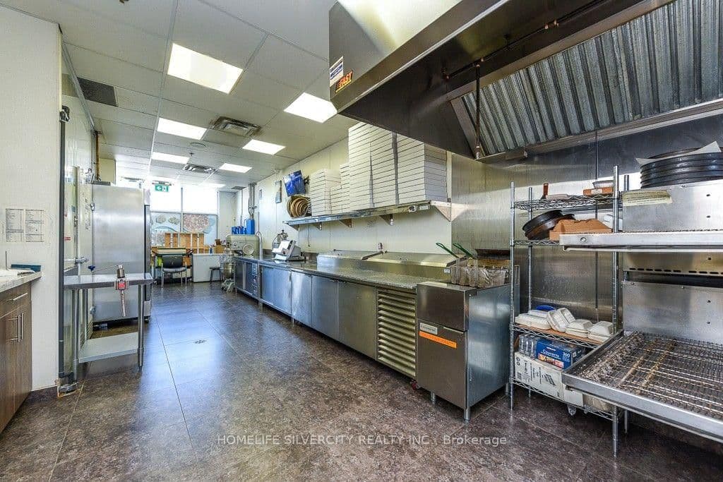 275 Gardenbrooke Trail, Unit 105 thumbnail 11