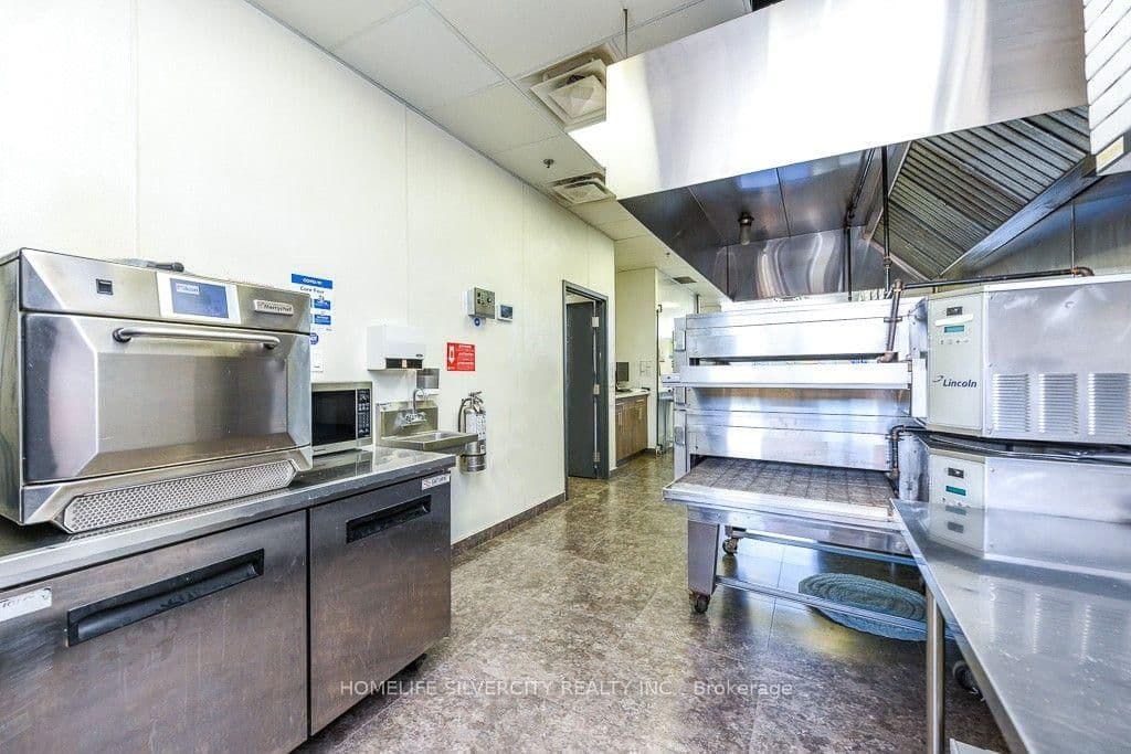 275 Gardenbrooke Trail, Unit 105 thumbnail 9