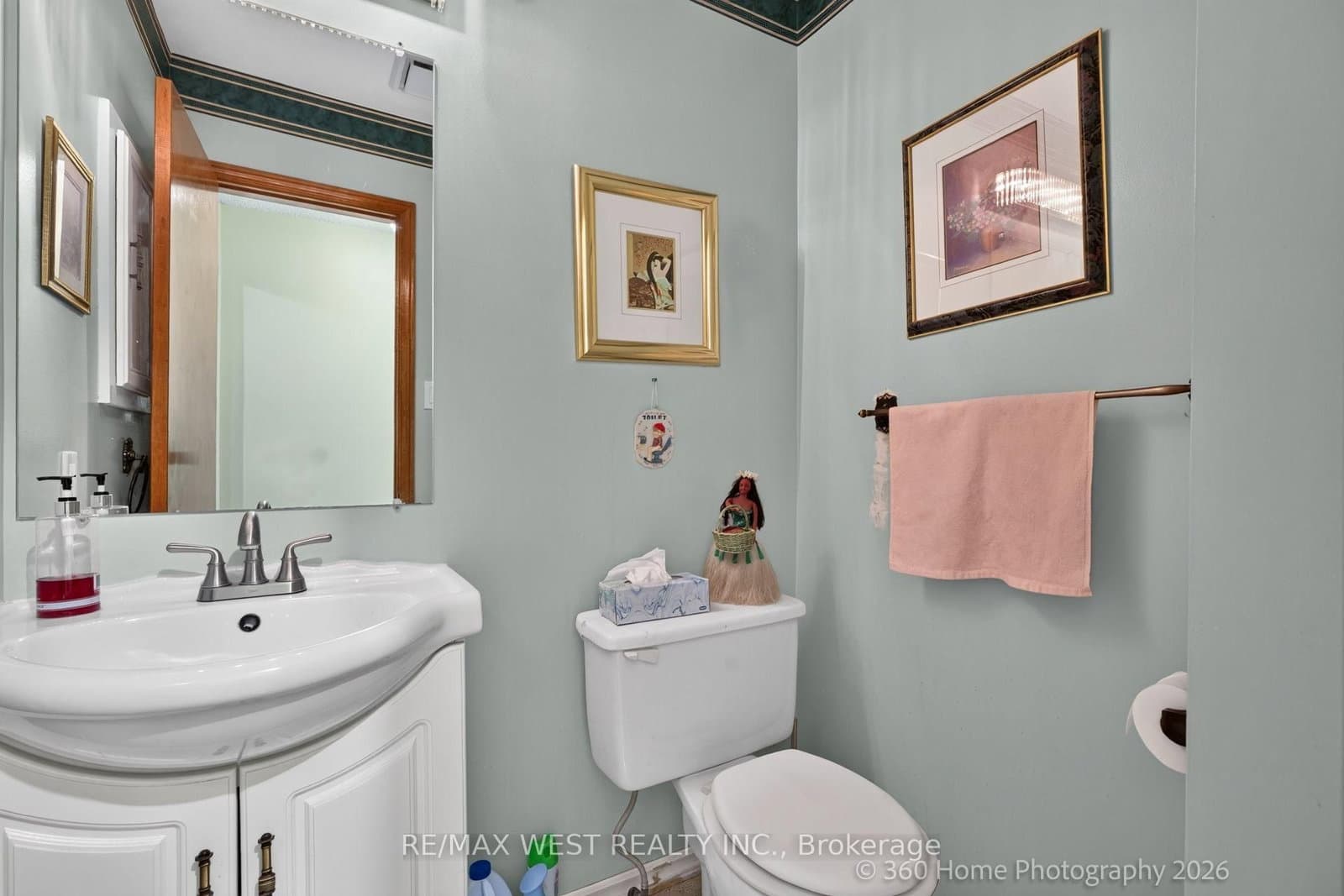 4157 Ottewell Crescent thumbnail 11