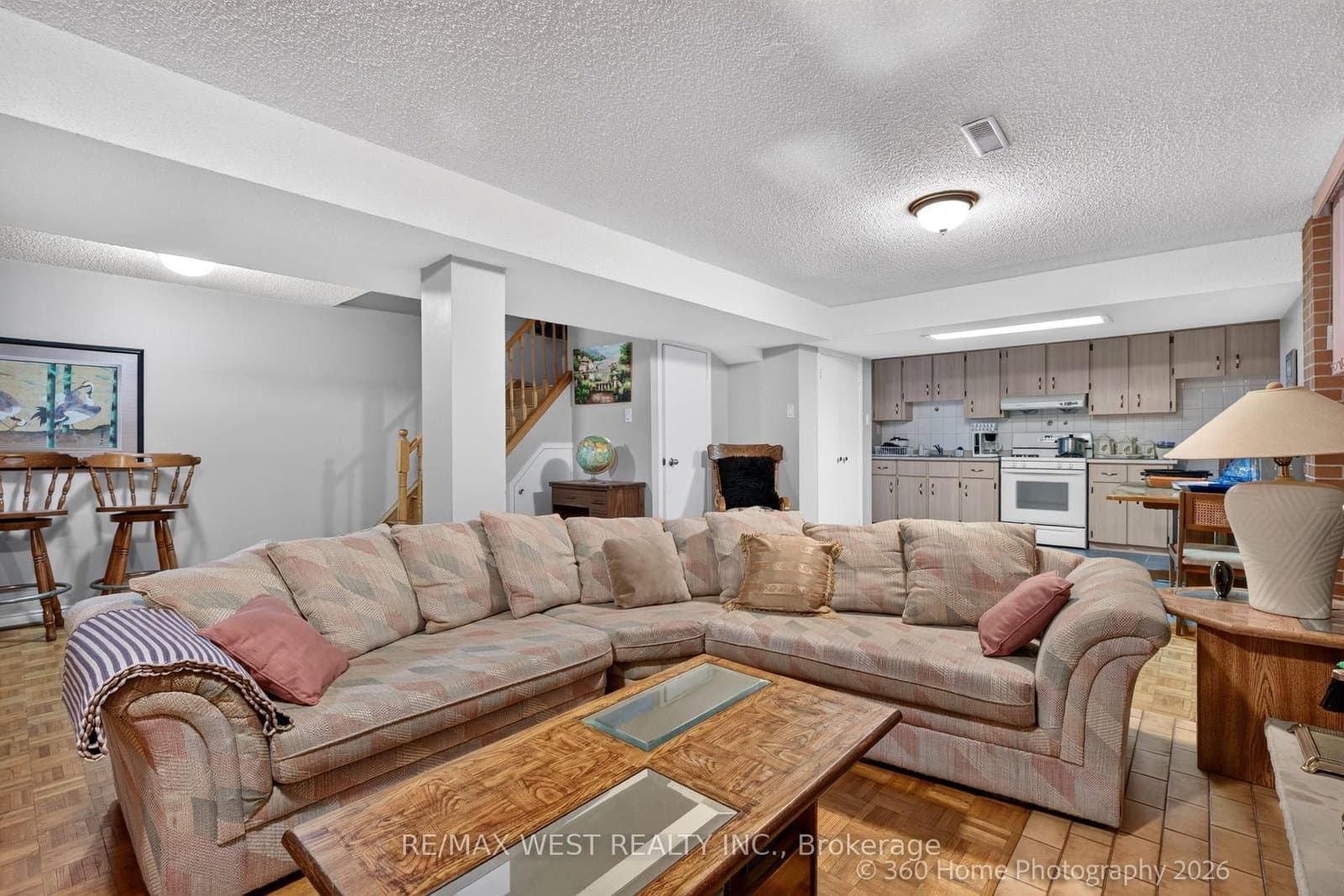 4157 Ottewell Crescent thumbnail 22