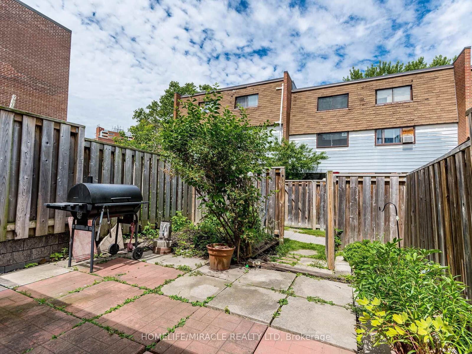 180 Mississauga Valley Boulevard, Unit 124 thumbnail 39