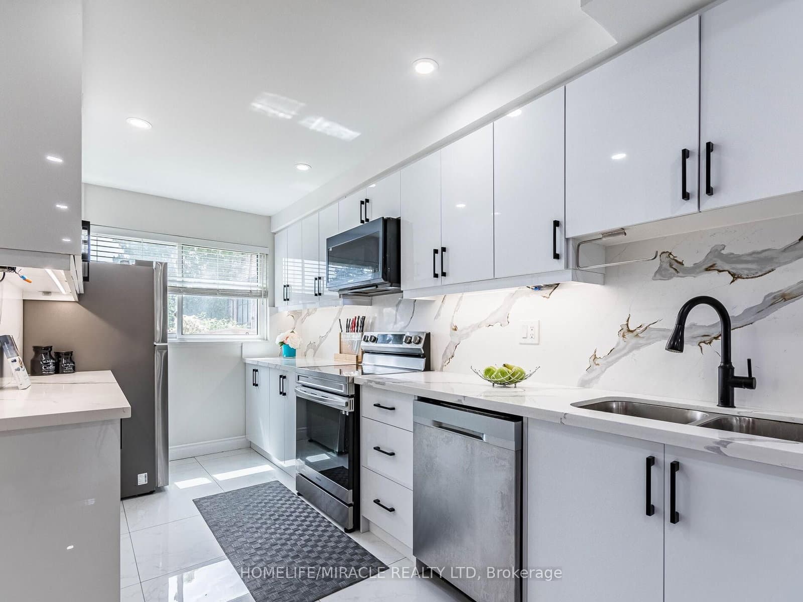 180 Mississauga Valley Boulevard, Unit 124 thumbnail 9