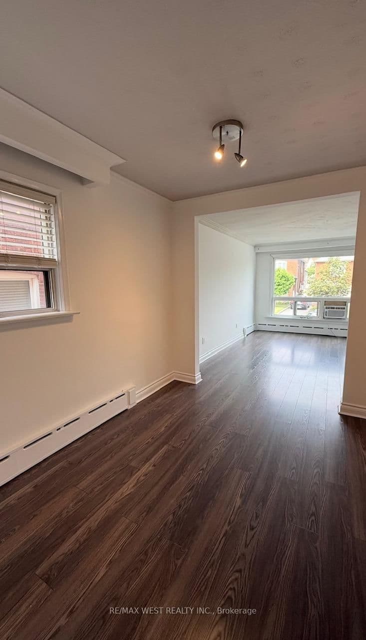 108 Kirknewton Road, Unit 2 thumbnail 5