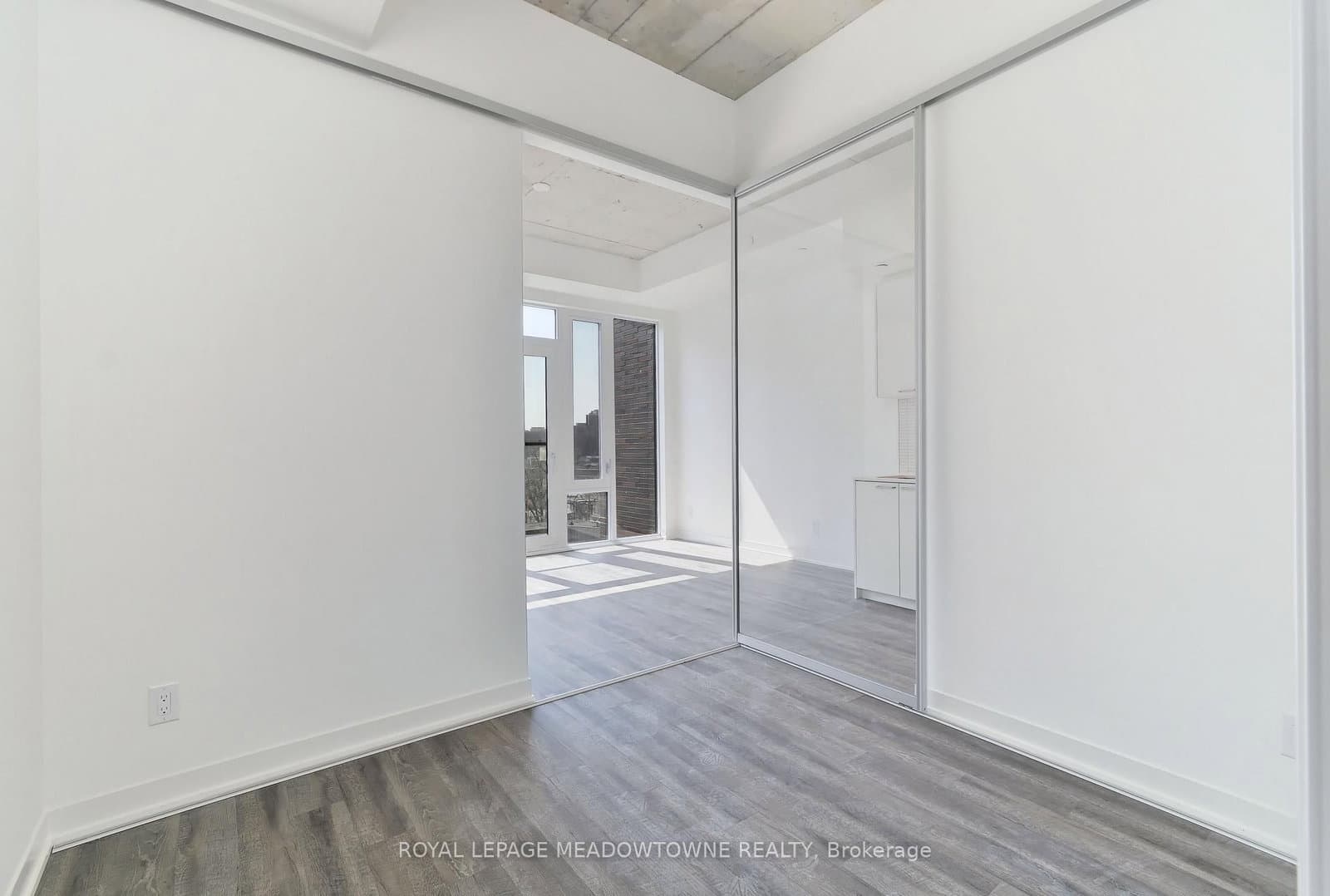1808 St. Clair Avenue W, Unit 712 thumbnail 17