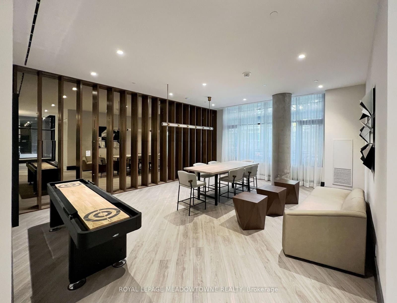 1808 St. Clair Avenue W, Unit 712 thumbnail 5