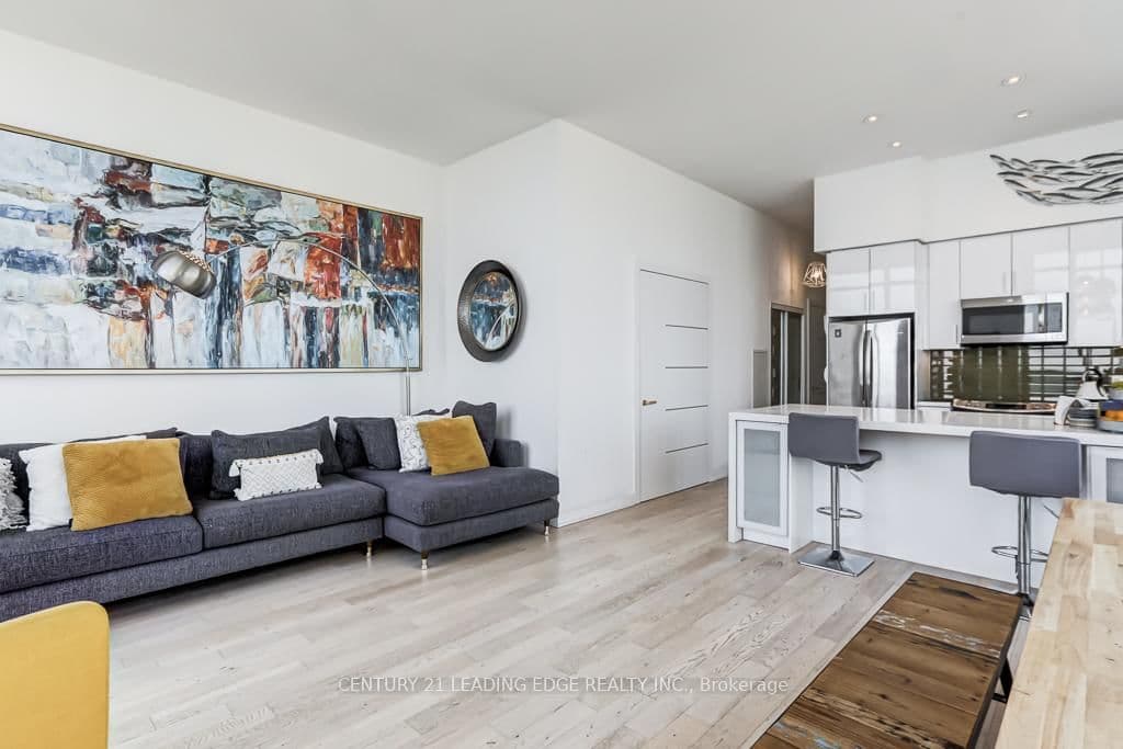 2200 Lake Shore Boulevard W, Unit PH08 thumbnail 15