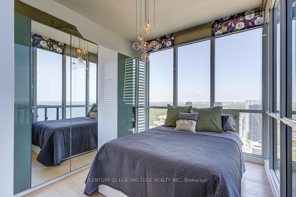2200 Lake Shore Boulevard W, Unit PH08 thumbnail 17