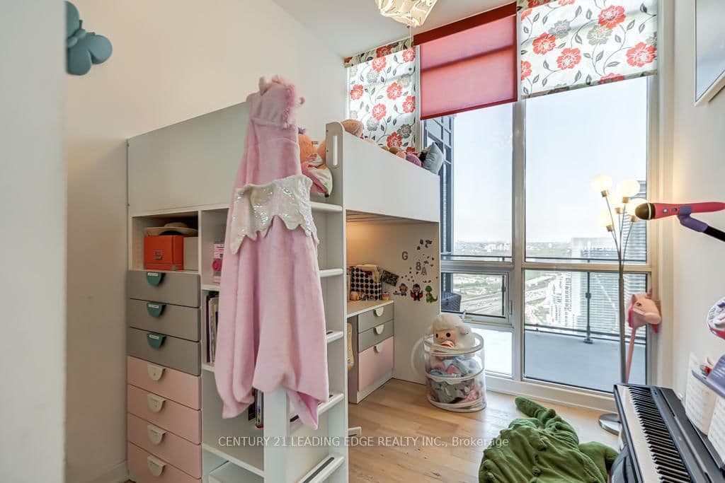 2200 Lake Shore Boulevard W, Unit PH08 thumbnail 23
