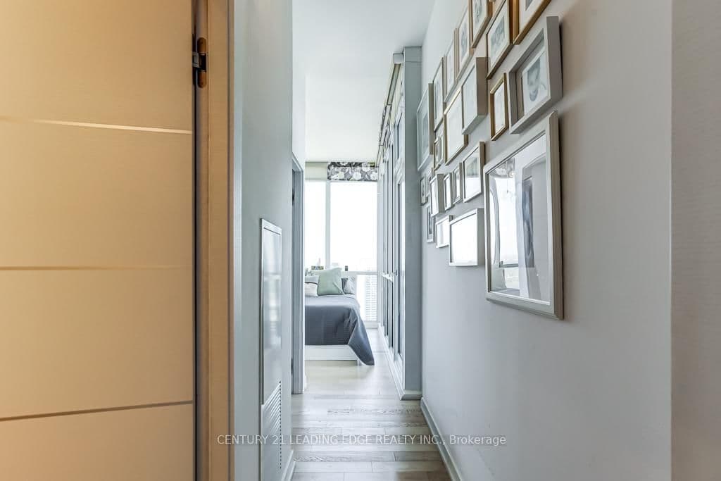 2200 Lake Shore Boulevard W, Unit PH08 thumbnail 7