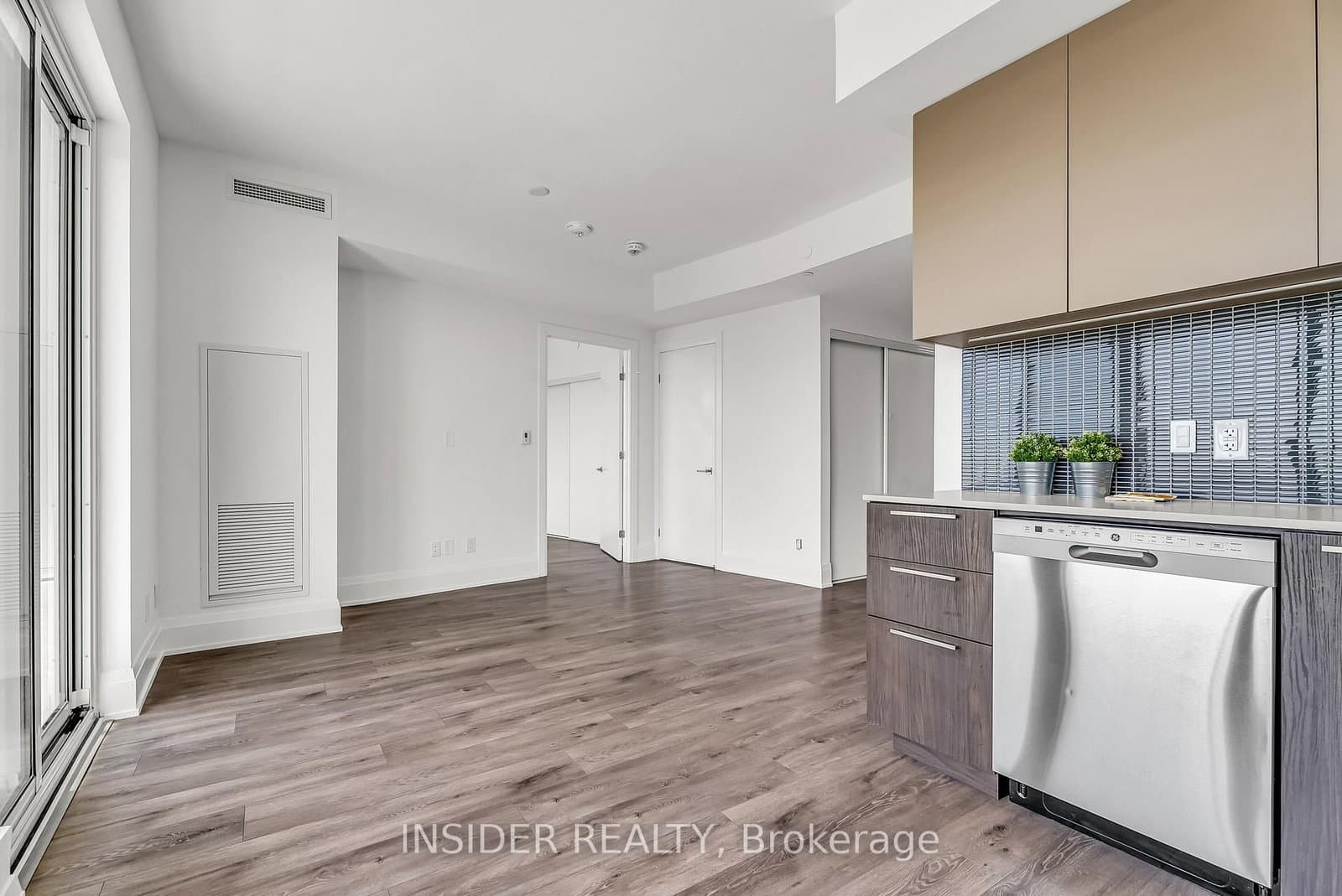 20 Brin Drive, Unit 1009 thumbnail 5