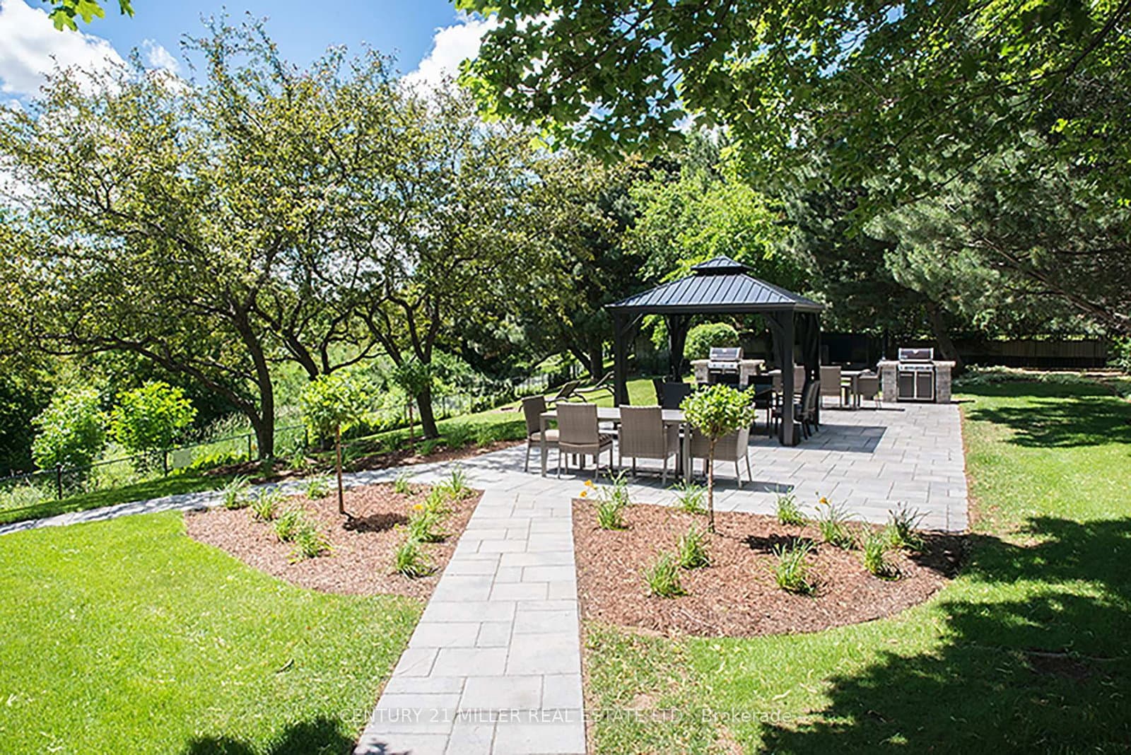 55 Kingsbridge Garden Circle, Unit 909 thumbnail 20