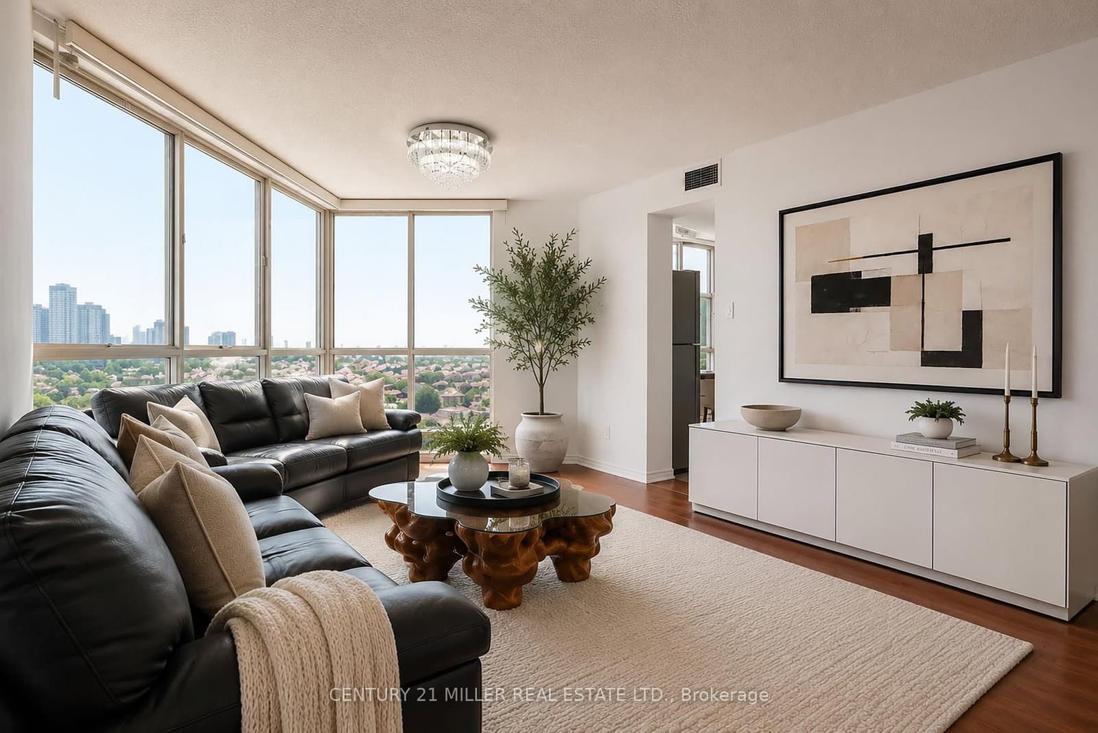 55 Kingsbridge Garden Circle, Unit 909 thumbnail 4