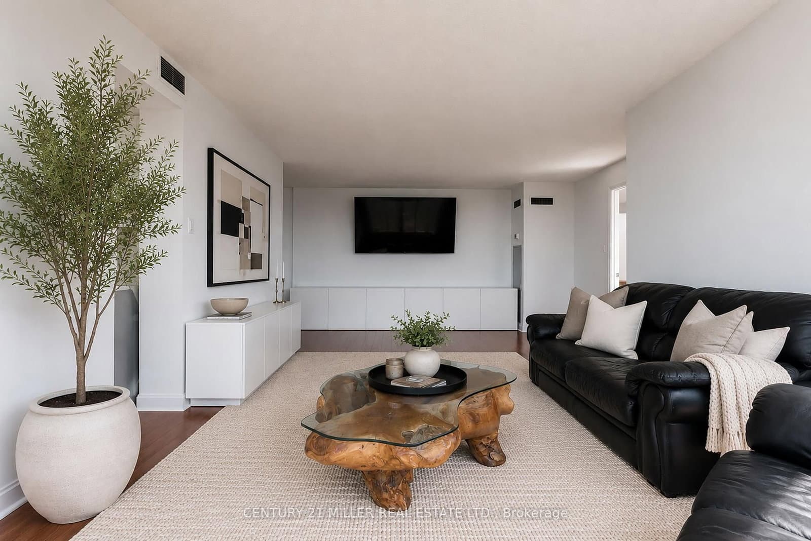 55 Kingsbridge Garden Circle, Unit 909 thumbnail 5