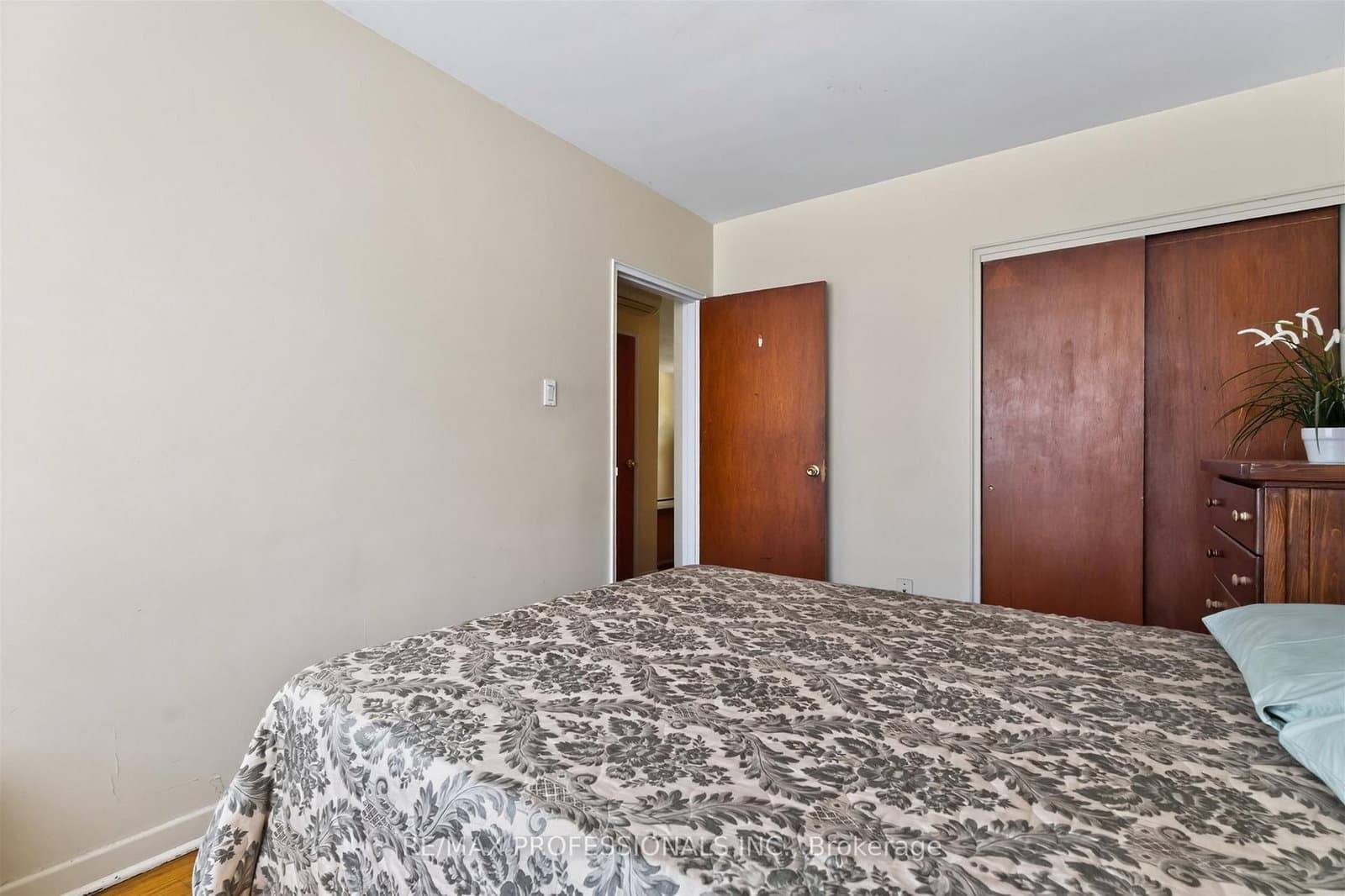 50 Waniska Avenue thumbnail 31