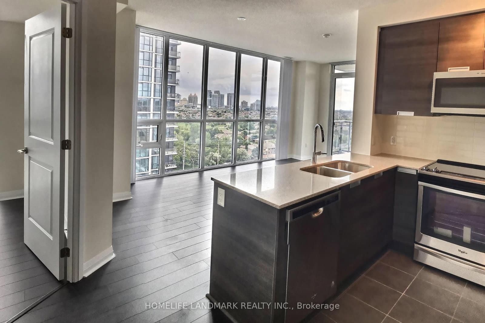 5025 Four Springs Avenue, Unit 1207 thumbnail 8