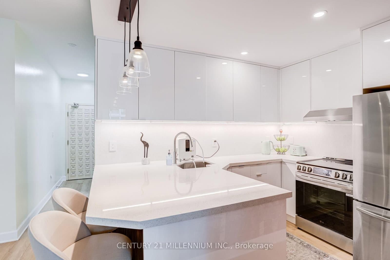 88 Palace Pier Court, Unit 506 thumbnail 15