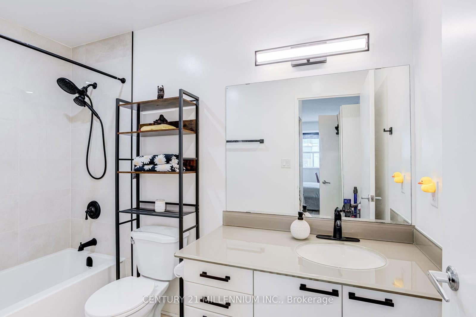 88 Palace Pier Court, Unit 506 thumbnail 20