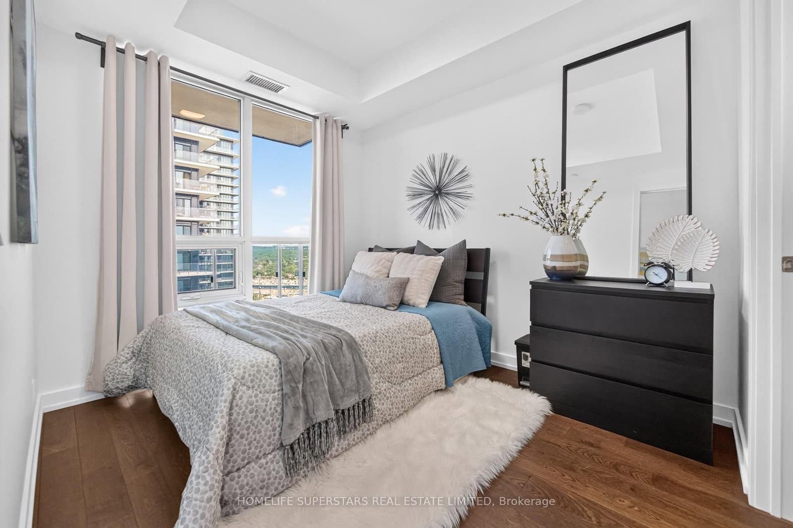 2212 Lake Shore Boulevard W, Unit 4107 thumbnail 13