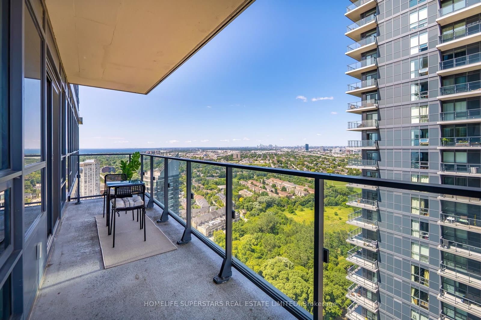 2212 Lake Shore Boulevard W, Unit 4107 thumbnail 21
