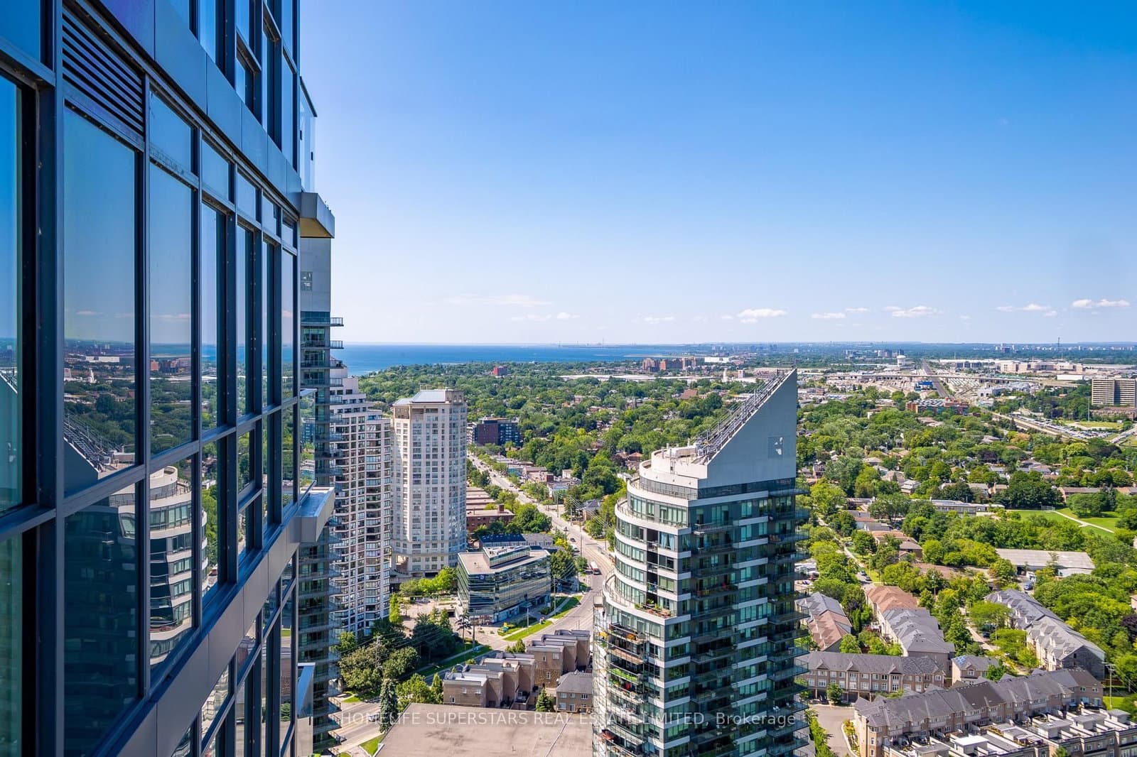 2212 Lake Shore Boulevard W, Unit 4107 thumbnail 27