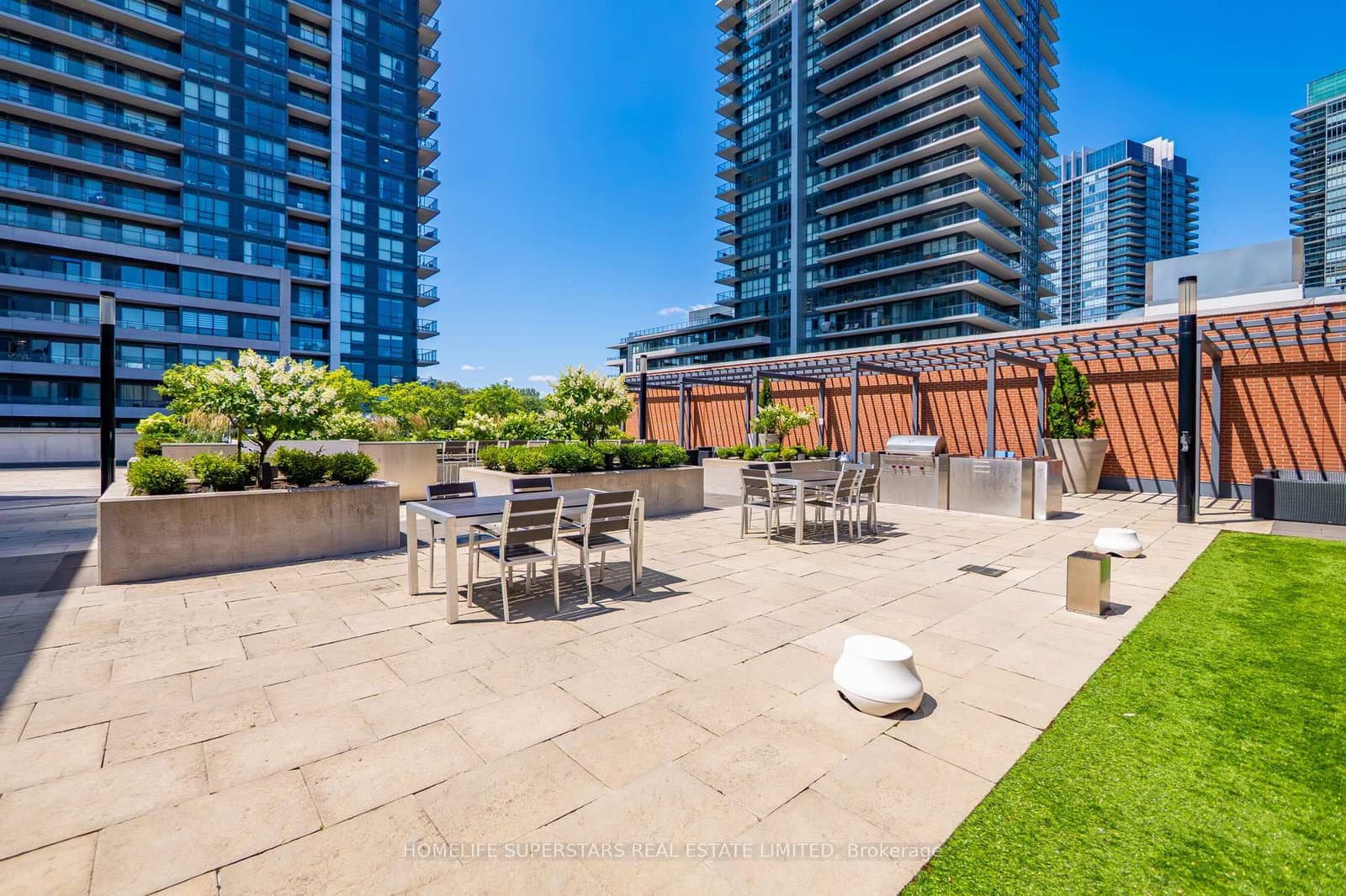 2212 Lake Shore Boulevard W, Unit 4107 thumbnail 39