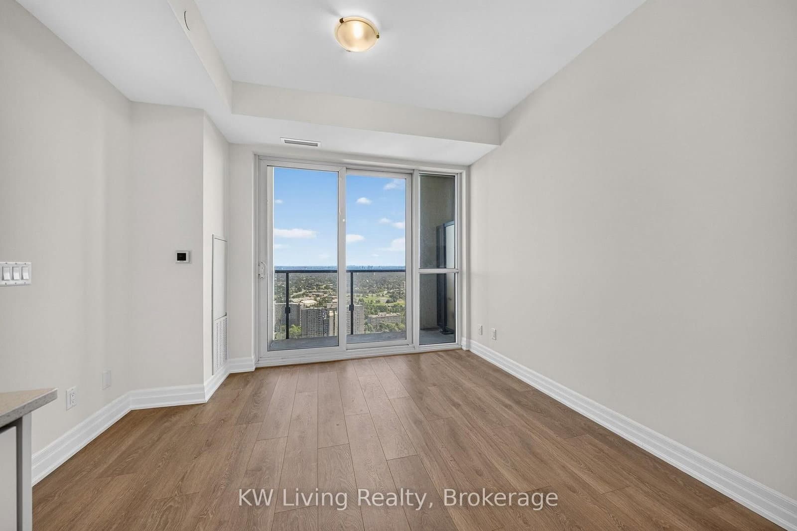 30 Elm Drive W, Unit 3502 thumbnail 10