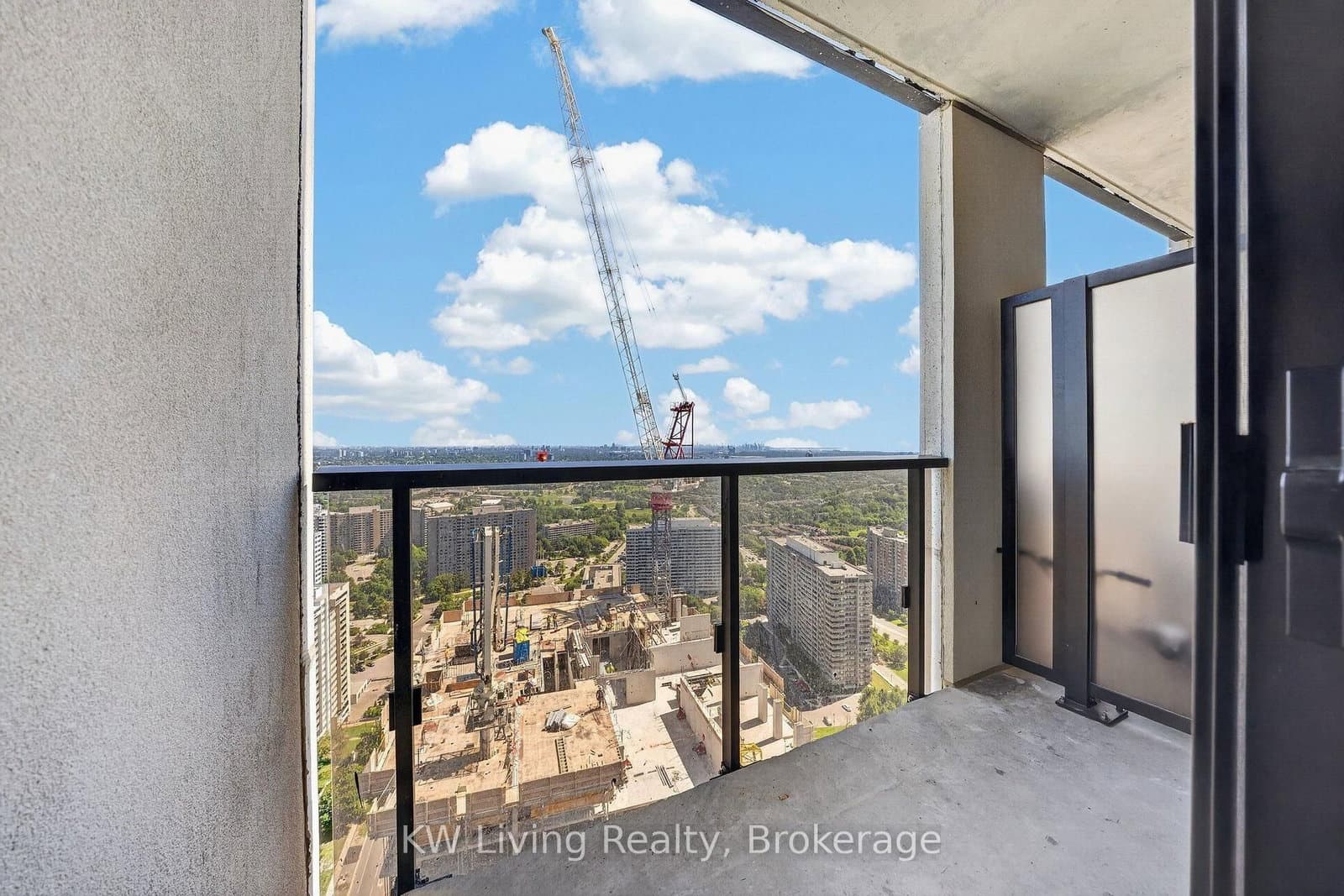 30 Elm Drive W, Unit 3502 thumbnail 24