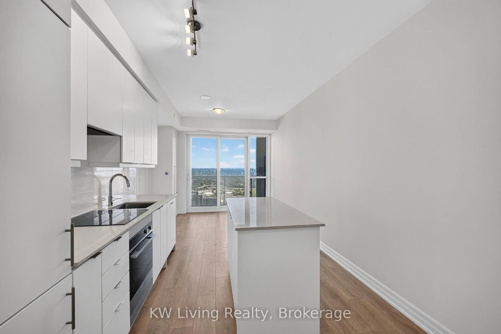30 Elm Drive W, Unit 3502 thumbnail 3