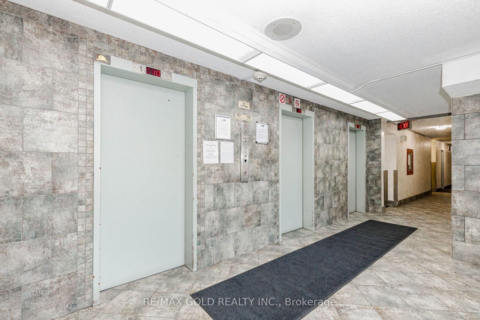 17 Knightsbridge Road, Unit 905 thumbnail 4