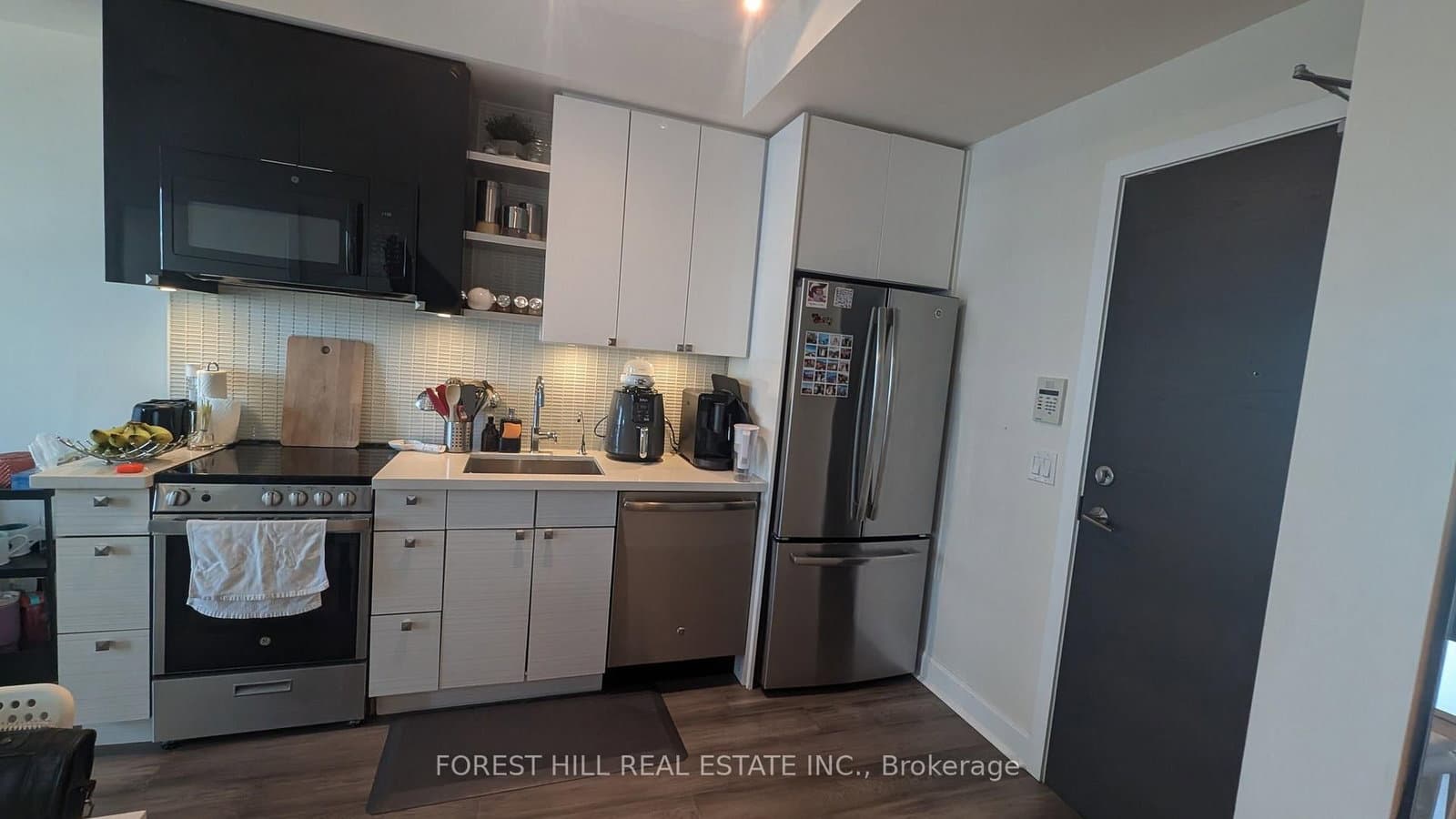 33 Shore Breeze Drive, Unit 2605 thumbnail 12
