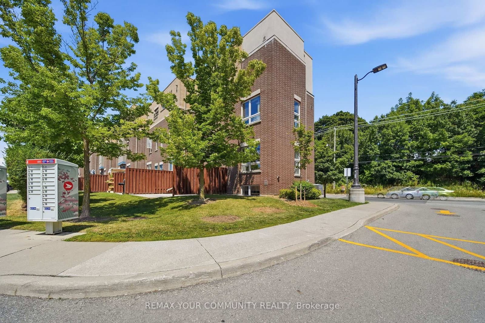 90 Caledonia Park Road, Unit 2 thumbnail 9