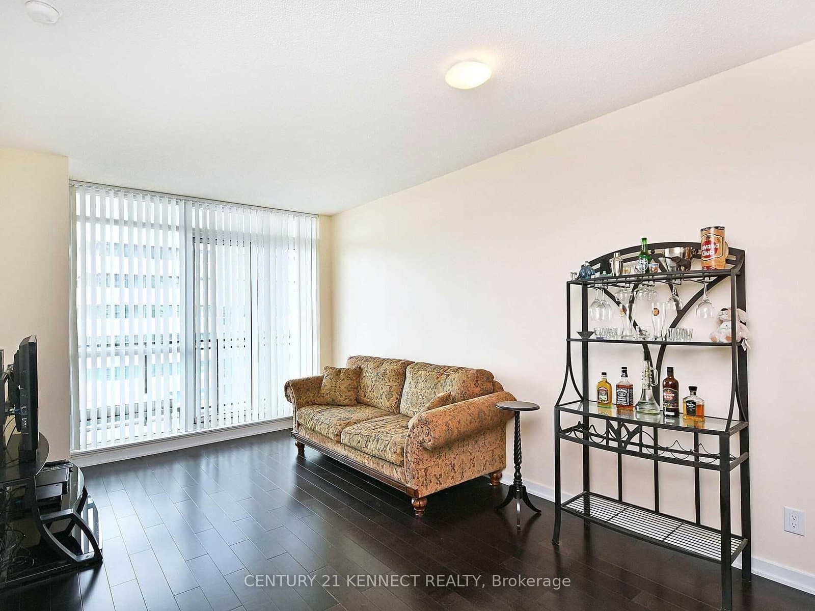 4070 Confederation Parkway, Unit 3910 thumbnail 6