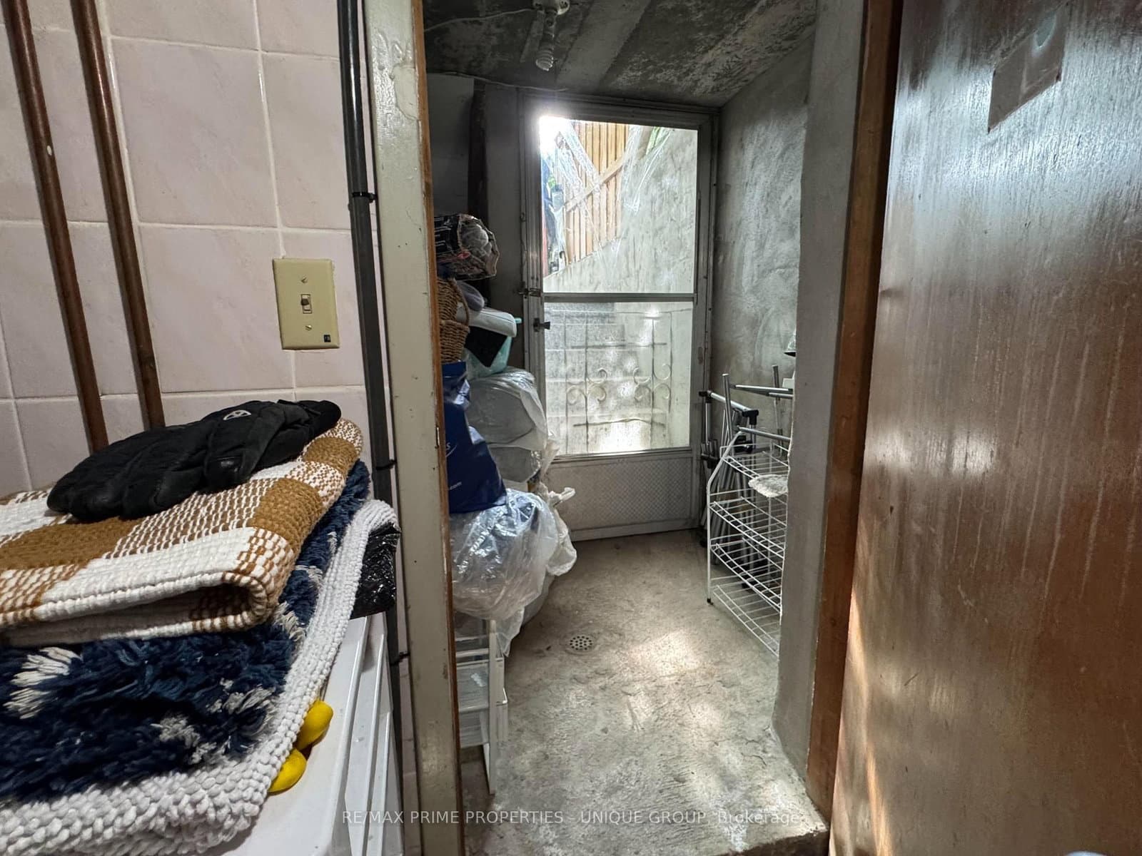 2330 Dufferin Street thumbnail 7