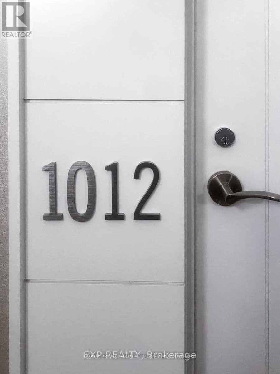 830 Lawrence Avenue, Unit 1012 thumbnail 2